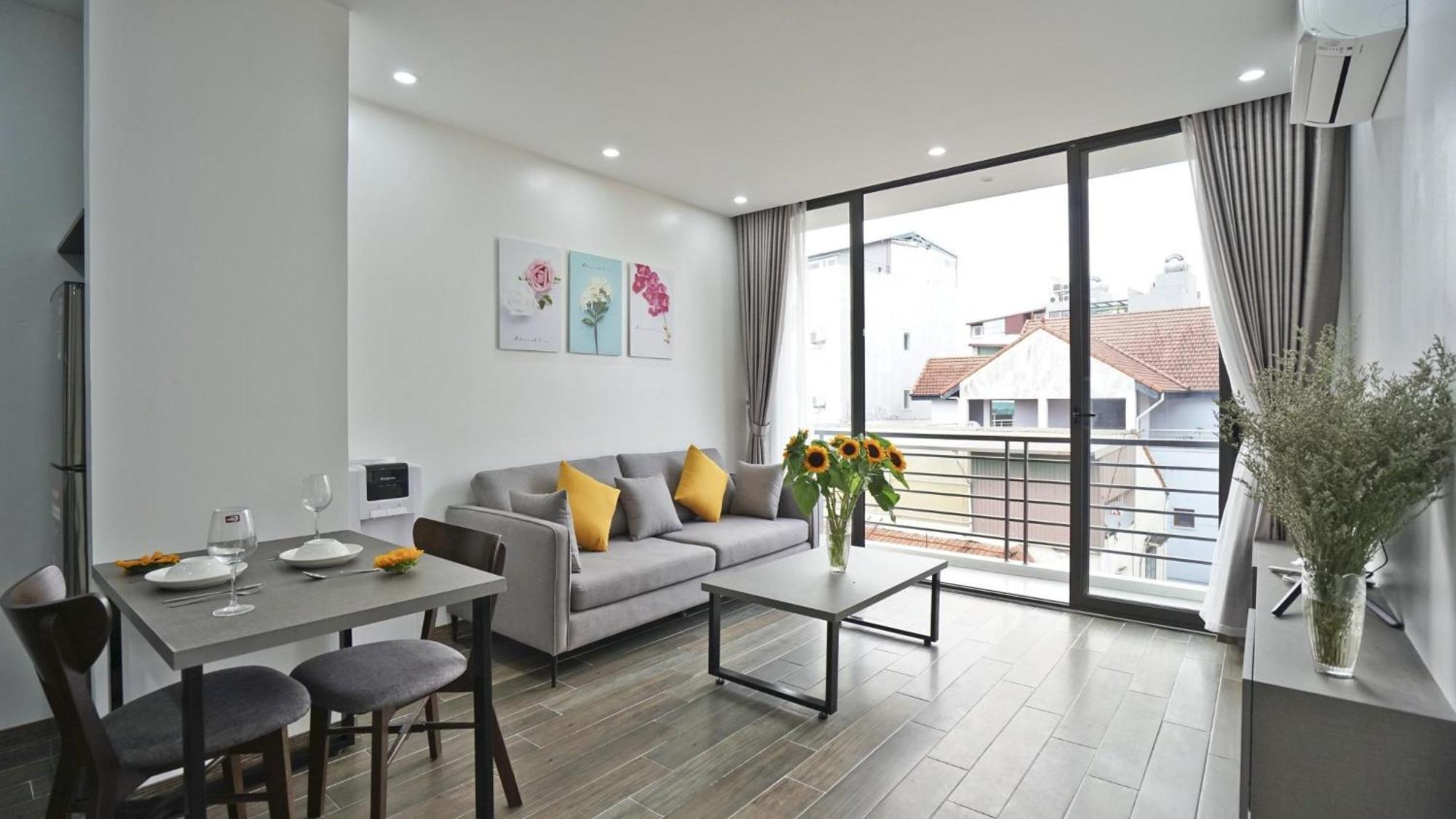 Apartment 10 - Comfortable For Expart